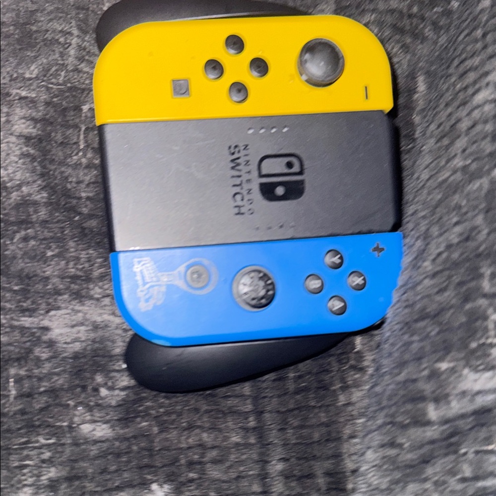 Yellow and Blue Gaming Console - Picture 8 of 13